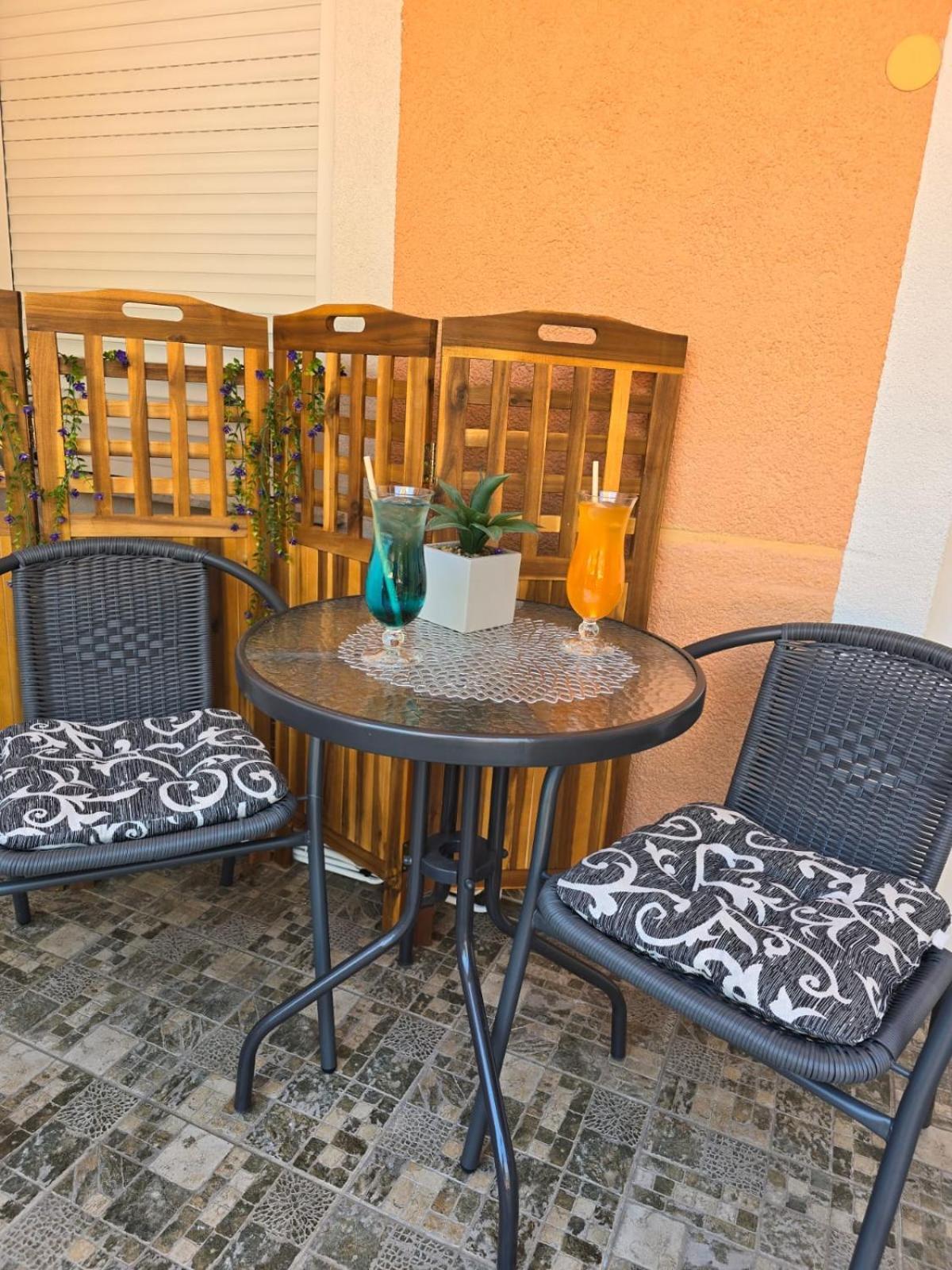 Guest House Berto Crikvenica Ngoại thất bức ảnh